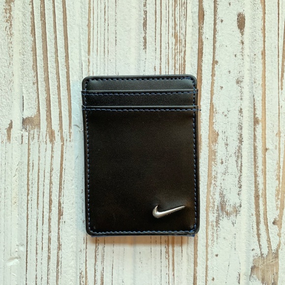 nike blocked front pocket wallet